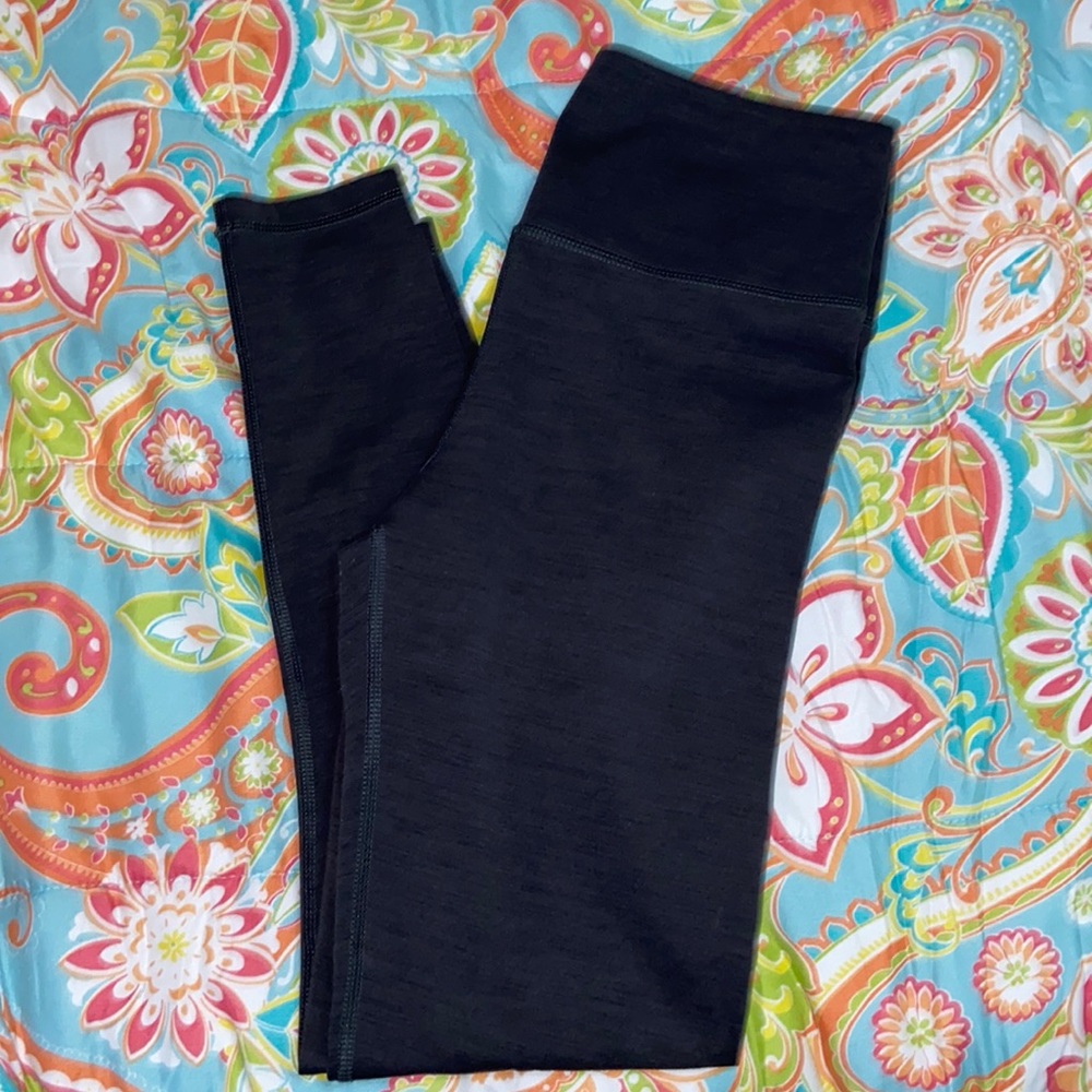 High waisted leggings